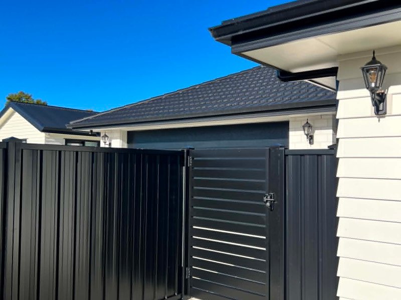 Black slat gate
